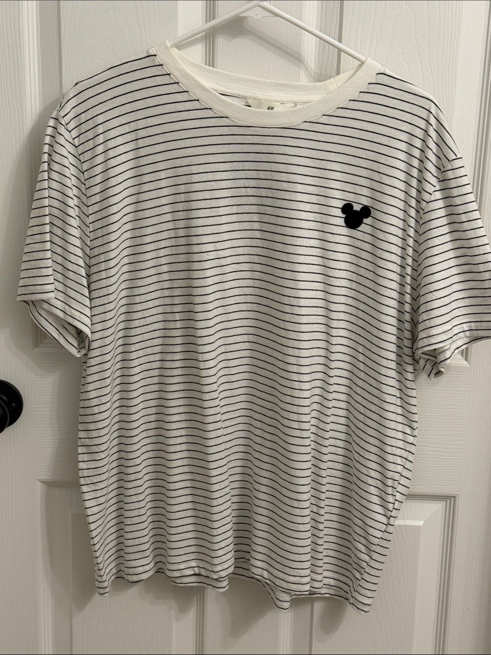 Classic H&M x Disney striped tee size XL